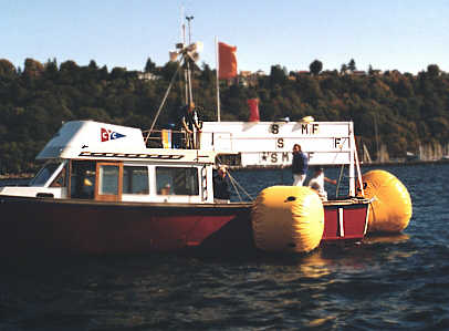 YC5 - Committee Boat